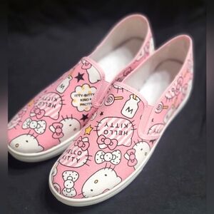 NEW!! Hello Kitty Pink Canvas Sneakers for Women Size 8 NIB NWT Slip on shoes